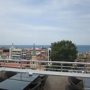 ** Oda ve Kahvaltı Nur Türkiye
